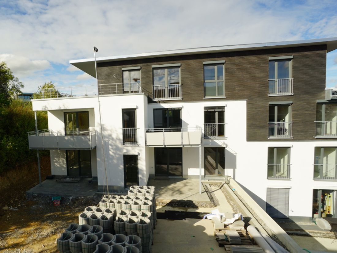 Außenfassade Haus A - 01.10.2020